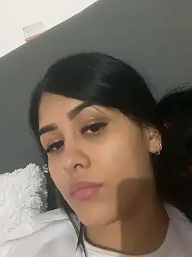 Snapshot of keyla__ross chatting on 02/23/26, 12:23 keyla ross online show from 02/23/26, 12:23