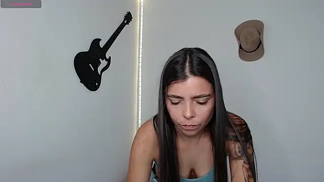 Snapshot of millyxnicoll chatting on 12/05/24, 11:56 millyxnicoll online show from 12/05/24, 11:56