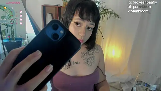 droolingdollfacee online show from 02/12/25, 07:02