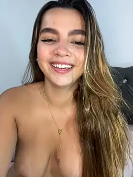 Snapshot of ambarcarterr chatting on 09/24/25, 02:51 ambarcarterr online show from 09/24/25, 02:51