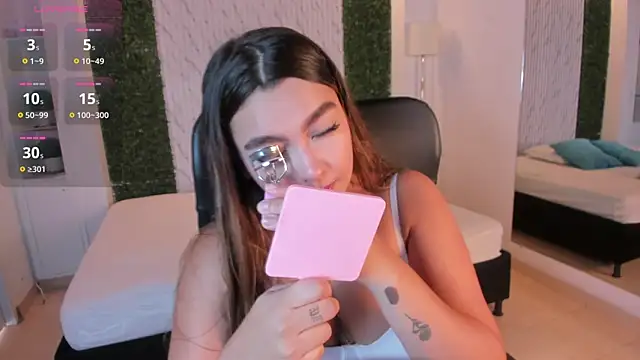 Snapshot of ambarcarterr chatting on 09/30/25, 05:19 ambarcarterr online show from 09/30/25, 05:19