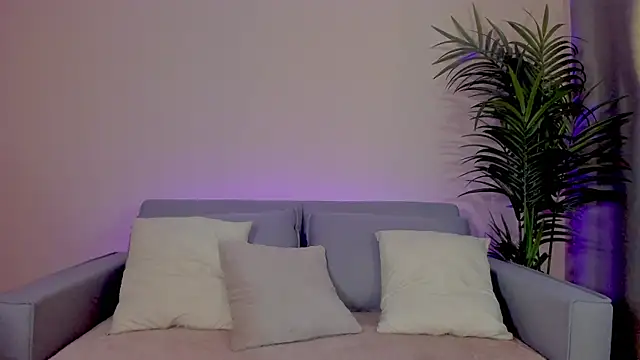 miadaniells hot online show from 05/02/26, 12:32