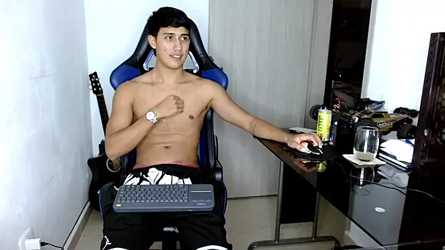 Snapshot of Juan_da01 chatting on 02/16/25, 12:41 Juan da01 online show from 02/16/25, 12:41