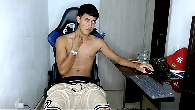 Snapshot of Juan_da01 chatting on 03/19/25, 03:52 Juan da01 online show from 03/19/25, 03:52