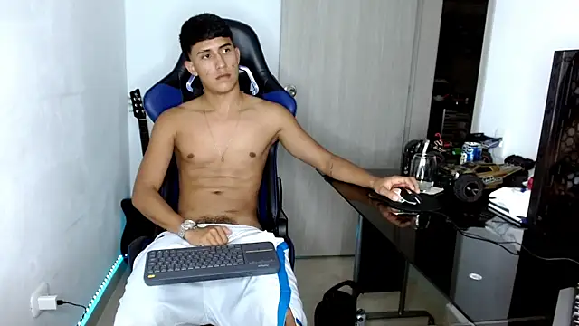 Snapshot of Juan_da01 chatting on 02/22/25, 06:50 Juan da01 online show from 02/22/25, 06:50
