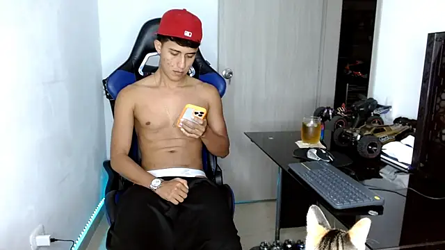 Snapshot of Juan_da01 chatting on 03/07/25, 04:13 Juan da01 online show from 03/07/25, 04:13