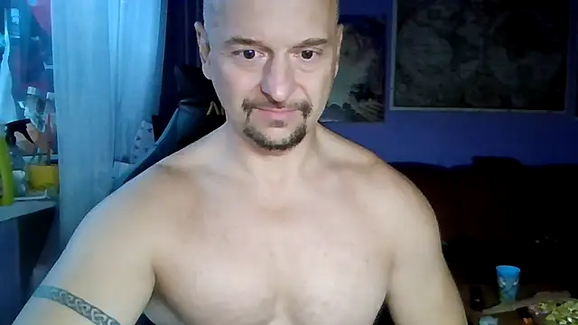 Sports-beast online show from 10/24/25, 05:50