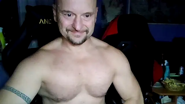 Sports-beast online show from 10/20/25, 08:31