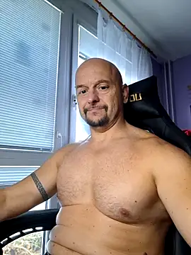 Sports-beast online show from 09/30/25, 05:46