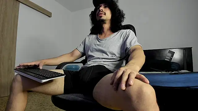 TristanWoods online show from 03/25/26, 08:57