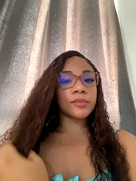 ashley Tompson1 online show from 10/15/25, 11:40