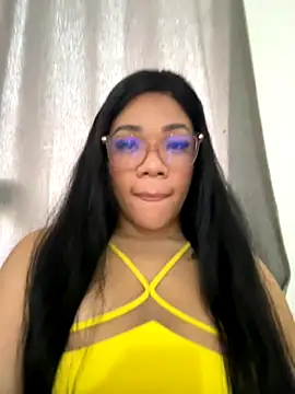 ashley Tompson1 online show from 10/30/25, 12:36