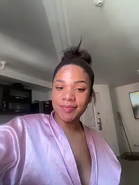 Snapshot of ashley_Tompson1 chatting on 05/15/26, 02:59 ashley Tompson1 online show from 05/15/26, 02:59