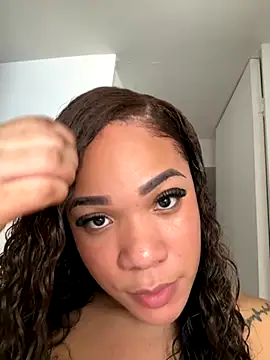 ashley Tompson1 online show from 09/13/25, 12:49