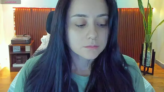 KatherineBond online show from 11/11/25, 07:19