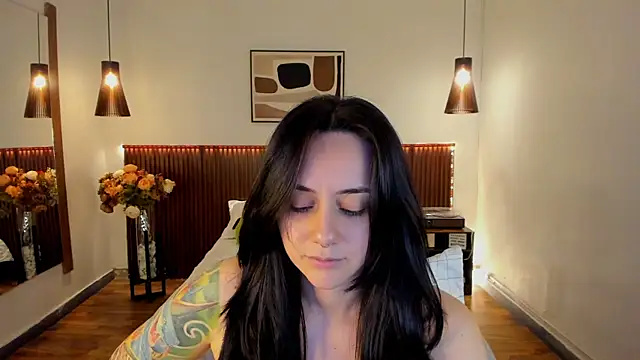 KatherineBond online show from 06/11/26, 07:22