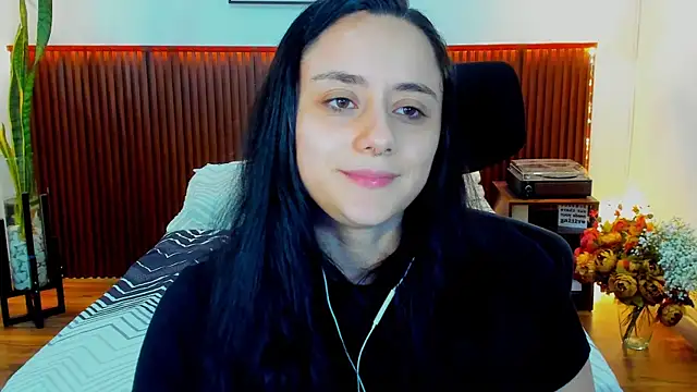 KatherineBond online show from 12/22/25, 09:59