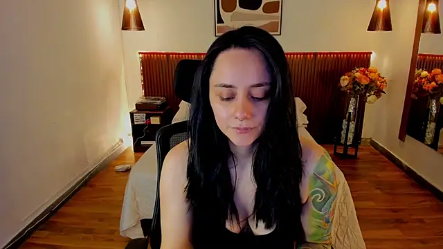 KatherineBond online show from 07/18/26, 06:16