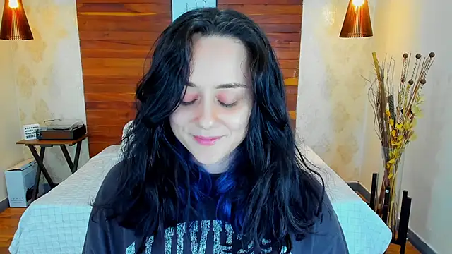 KatherineBond online show from 02/27/25, 12:14