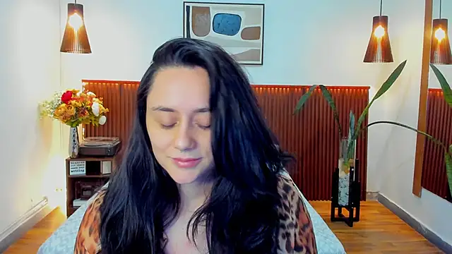 KatherineBond online show from 03/12/26, 06:56