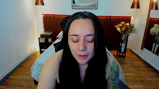 KatherineBond online show from 03/27/26, 07:48