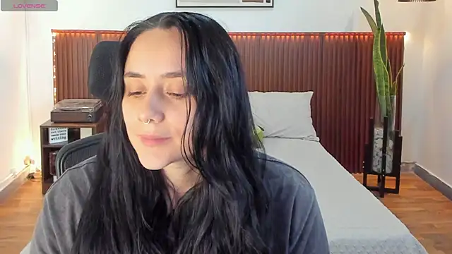 KatherineBond online show from 10/27/25, 09:38