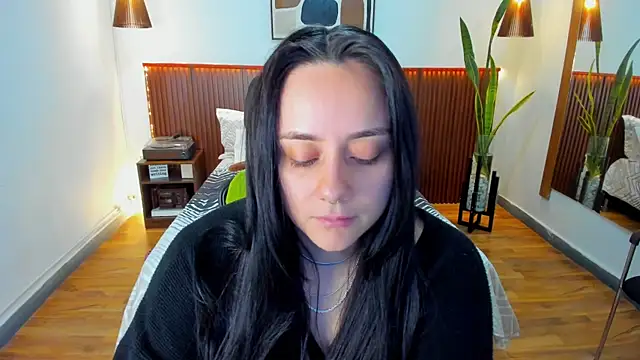 KatherineBond online show from 11/17/25, 05:28