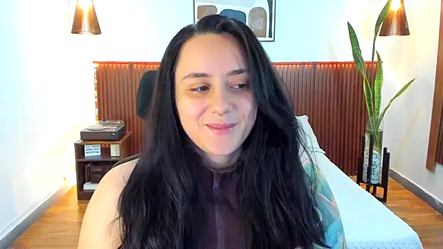 KatherineBond online show from 10/30/25, 07:22