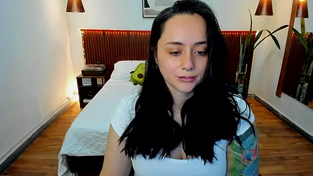 KatherineBond online show from 02/11/26, 05:46