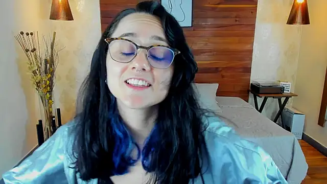 KatherineBond online show from 03/11/25, 11:58