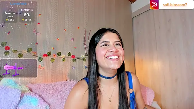 Snapshot of Sofi_Blossom chatting on 06/24/26, 09:12 Sofi Blossom online show from 06/24/26, 09:12