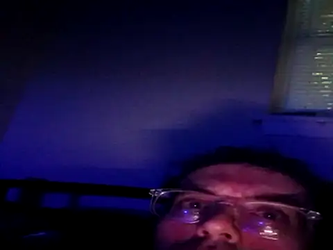 Snapshot of PerfeckPenis138 chatting on 10/19/25, 04:04 PerfeckPenis138 online show from 10/19/25, 04:04