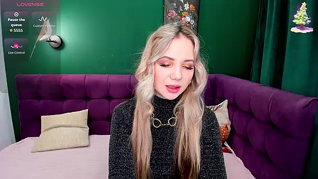 EvaMoran online show from 03/24/26, 02:00