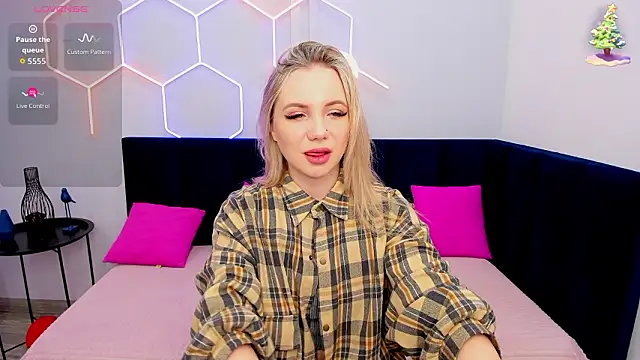 EvaMoran online show from 02/25/26, 01:39