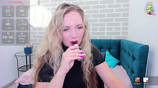 Snapshot of EvaMoran chatting on 06/22/26, 01:44 EvaMoran online show from 06/22/26, 01:44