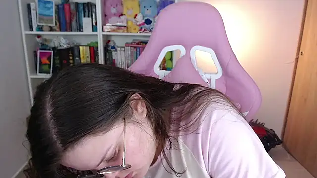 Gabiwaifu online show from 05/07/26, 03:44