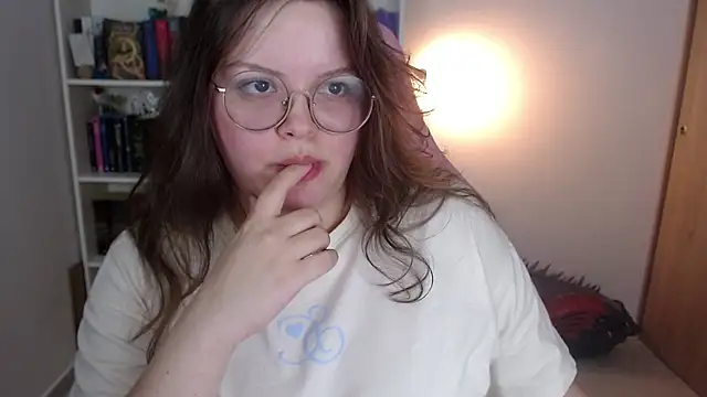 Gabiwaifu online show from 05/16/26, 04:11