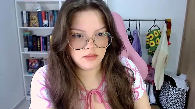 Gabiwaifu online show from 11/23/25, 08:52