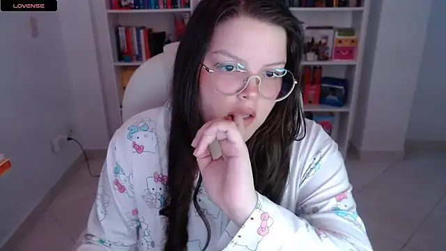 Snapshot of Gabiwaifu chatting on 02/10/25, 06:56 Gabiwaifu online show from 02/10/25, 06:56