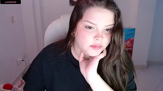 Snapshot of Gabiwaifu chatting on 12/19/24, 12:24 Gabiwaifu online show from 12/19/24, 12:24