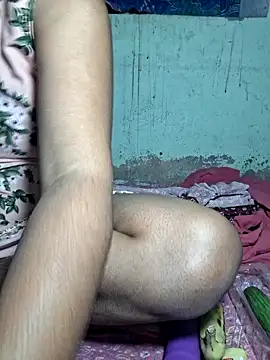 Priya Bong online show from 01/17/26, 04:27