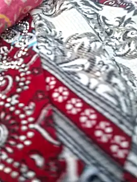 Priya Bong online show from 12/21/25, 11:56