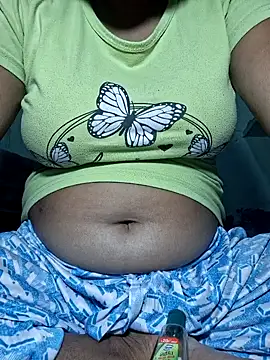 Priya Bong online show from 11/02/25, 03:39