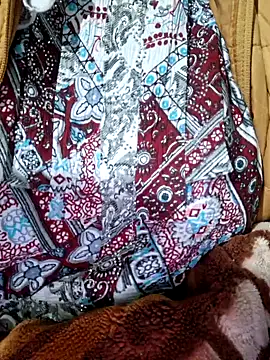 Priya Bong online show from 11/19/25, 02:55