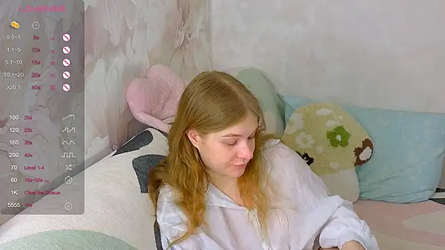 TrissMerigold9 online show from 11/28/25, 09:53