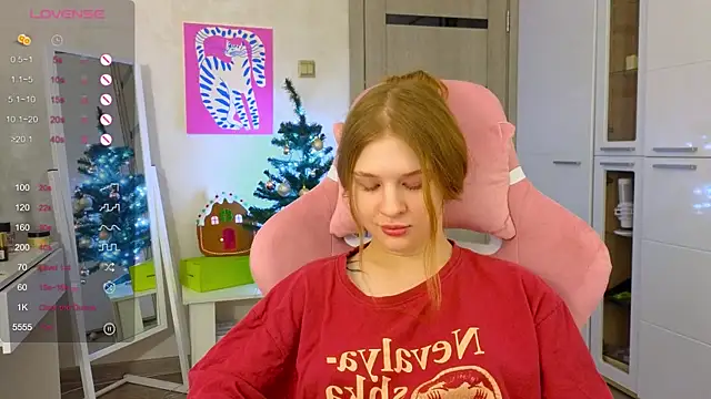 TrissMerigold9 online show from 01/05/26, 08:23