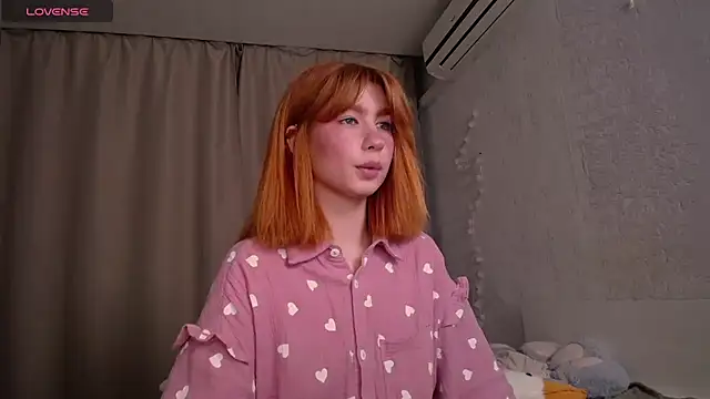 Evaa Moonn  online show from 11/21/25, 05:06