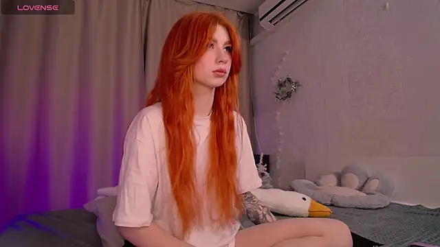 Snapshot of Evaa_Moonn_ chatting on 01/11/25, 11:12 Evaa Moonn  online show from 01/11/25, 11:12