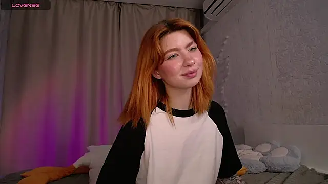 Snapshot of Evaa_Moonn_ chatting on 09/14/25, 11:10 Evaa Moonn  online show from 09/14/25, 11:10