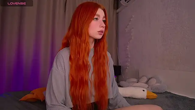 Snapshot of Evaa_Moonn_ chatting on 12/10/24, 11:51 Evaa Moonn  online show from 12/10/24, 11:51